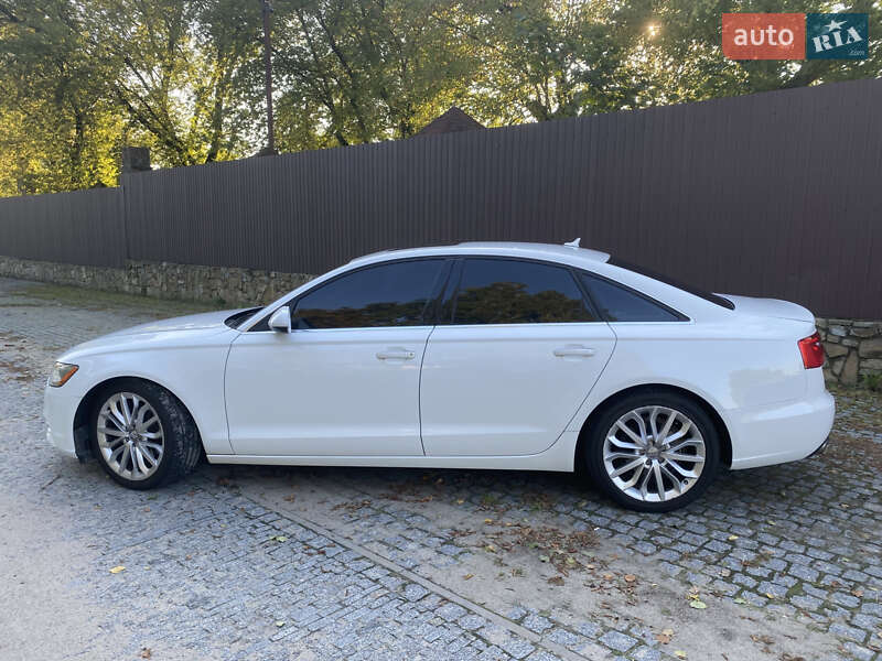 Седан Audi A6 2012 в Львове