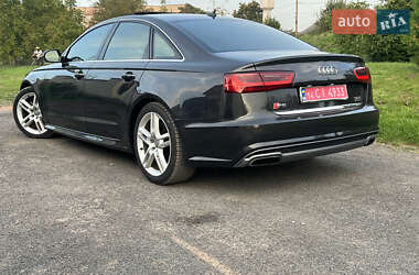 Седан Audi A6 2015 в 