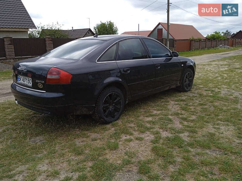 Седан Audi A6 2004 в Сарнах