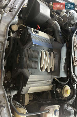 Седан Audi A6 1995 в 