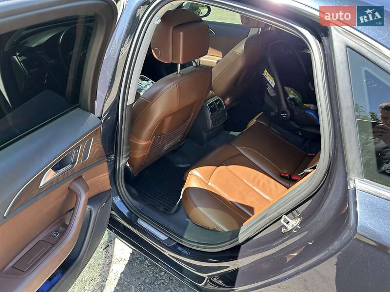 Седан Audi A6 2012 в Львове