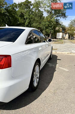 Седан Audi A6 2012 в 