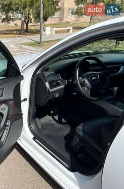 Седан Audi A6 2012 в 