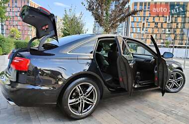 Седан Audi A6 2014 в 