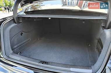 Седан Audi A6 2014 в 