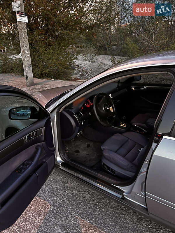 Седан Audi A6 1998 в Запорожье