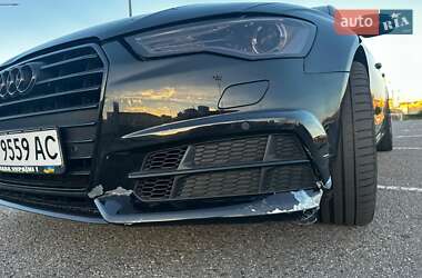 Седан Audi A6 2015 в 