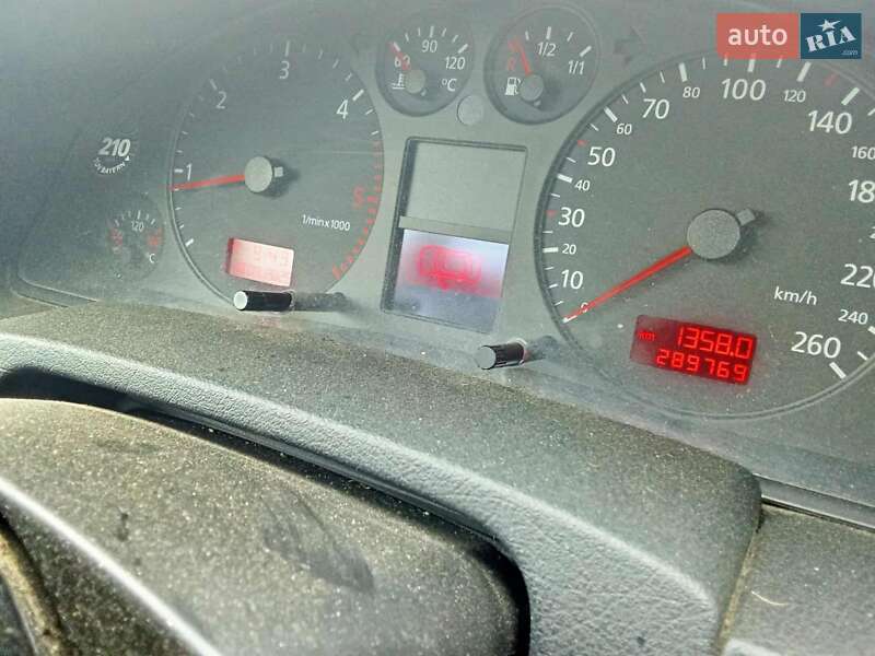 Седан Audi A6 2000 в Тисмениці