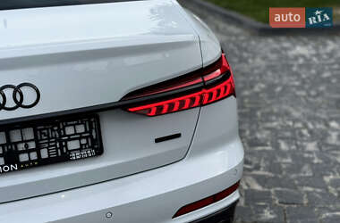 Седан Audi A6 2018 в 