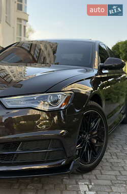 Седан Audi A6 2016 в 