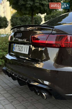Седан Audi A6 2016 в 