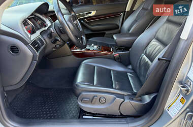 Седан Audi A6 2010 в 