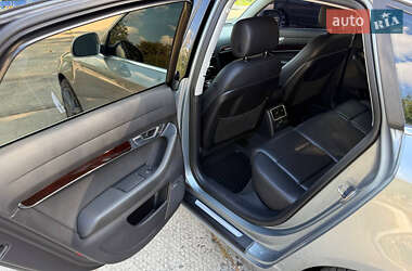 Седан Audi A6 2010 в 