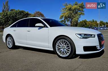 Седан Audi A6 2015 в 