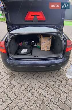 Седан Audi A6 1998 в 