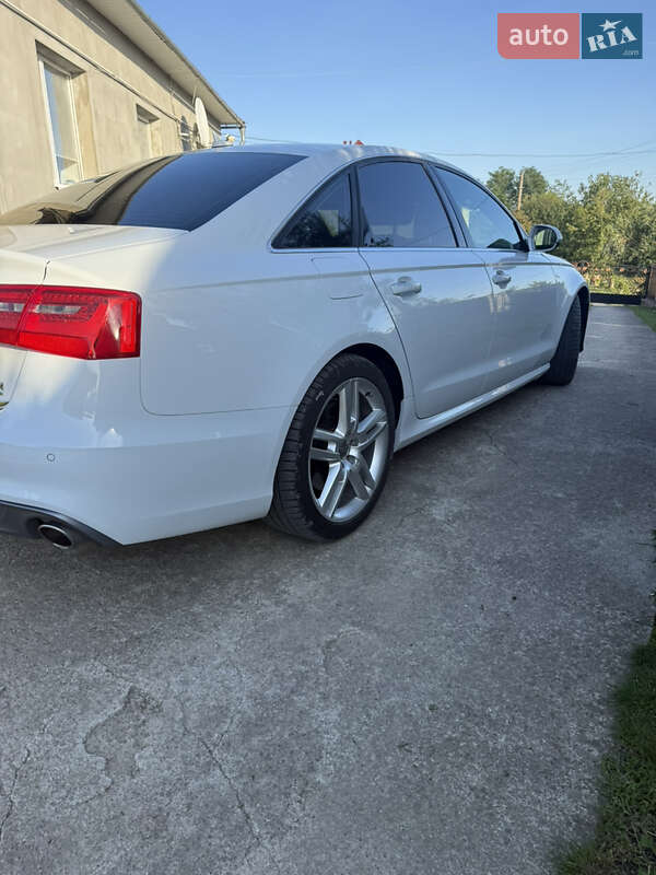 Седан Audi A6 2014 в Гусятине