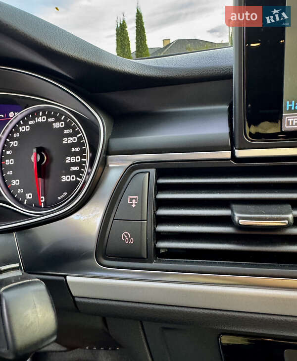 Седан Audi A6 2015 в Самборе