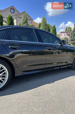 Седан Audi A6 2015 в 