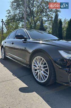 Седан Audi A6 2015 в 