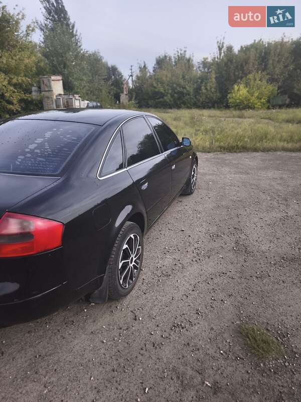 Седан Audi A6 2000 в 