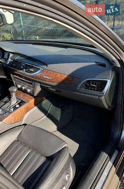 Седан Audi A6 2013 в 