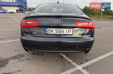 Седан Audi A6 2012 в 