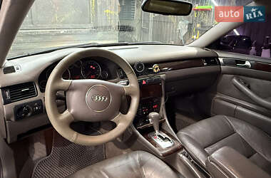 Седан Audi A6 2002 в 