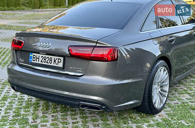 Седан Audi A6 2014 в 