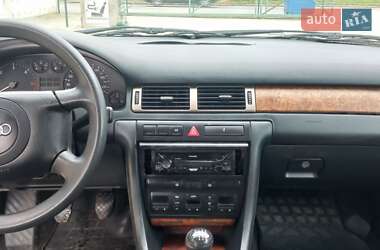 Универсал Audi A6 1999 в 