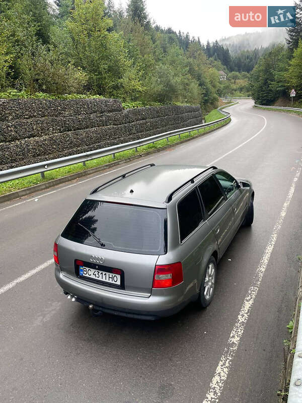 Универсал Audi A6 2004 в Сходнице