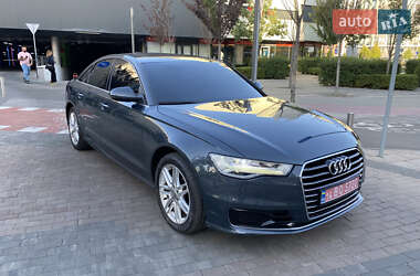Седан Audi A6 2015 в 