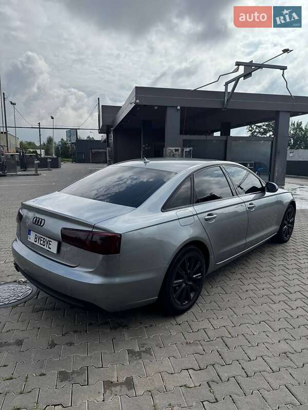 Седан Audi A6 2014 в Львові