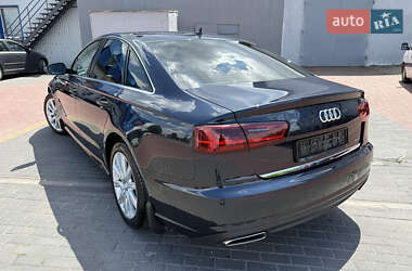Седан Audi A6 2015 в 