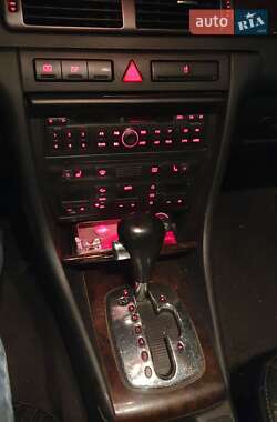 Седан Audi A6 2000 в 