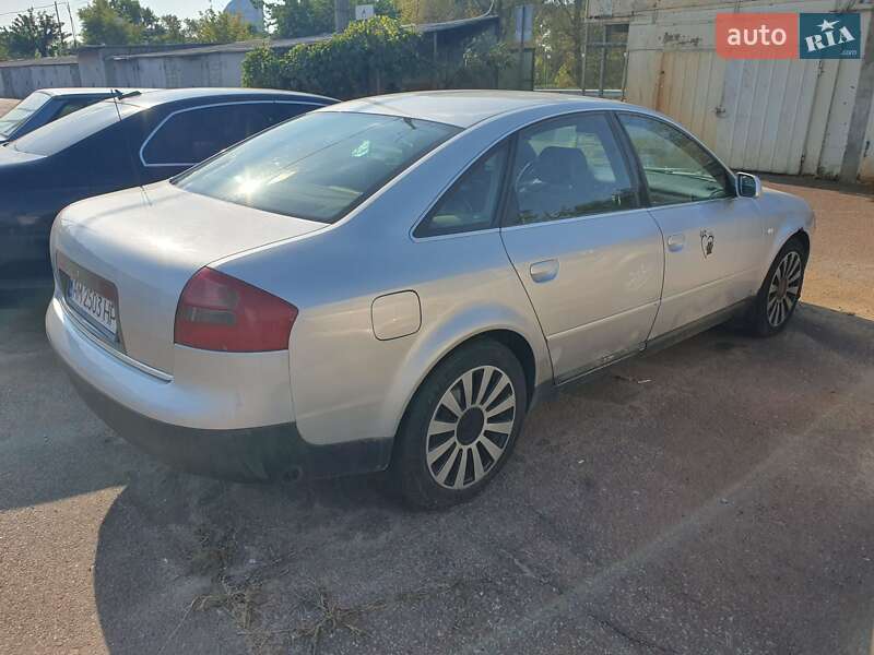 Audi A6 2000