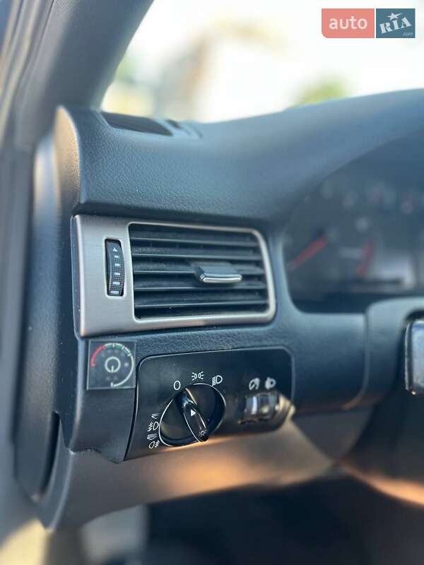 Седан Audi A6 2000 в Белой Церкви