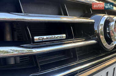 Седан Audi A6 2013 в 
