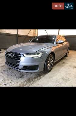 Седан Audi A6 2016 в 