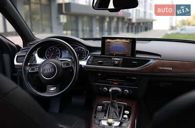 Седан Audi A6 2015 в 