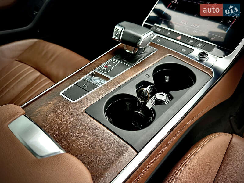 Седан Audi A6 2023 в Запорожье