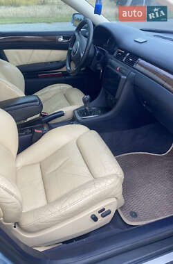 Седан Audi A6 2003 в 