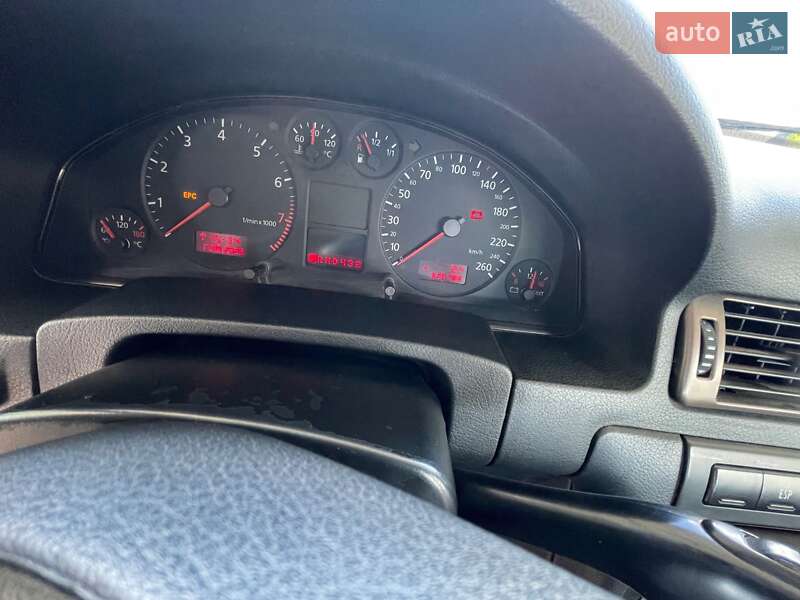 Универсал Audi A6 2001 в Берегово
