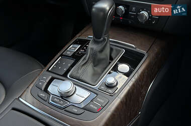 Седан Audi A6 2016 в 