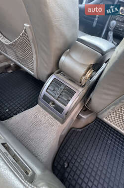 Седан Audi A6 2001 в 