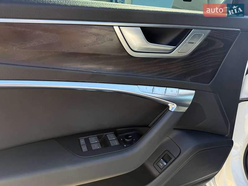 Седан Audi A6 2019 в Киеве