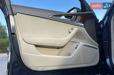 Седан Audi A6 2015 в 