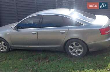 Седан Audi A6 2004 в 