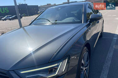 Седан Audi A6 2020 в 