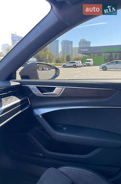 Седан Audi A6 2020 в 
