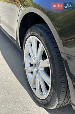 Універсал Audi A6 2012 в 